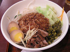 ひげちょう丼　ひげ張魯肉飯...